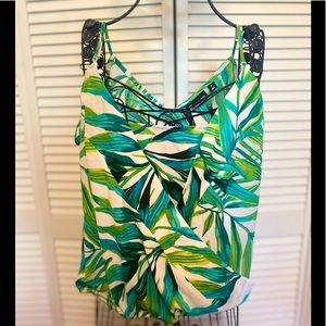 New York & Company - Green Jungle Palm Leaf Tank camisole XL